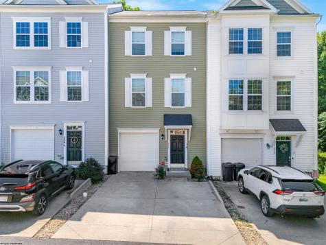 211 Treeline Lane Morgantown WV 26508