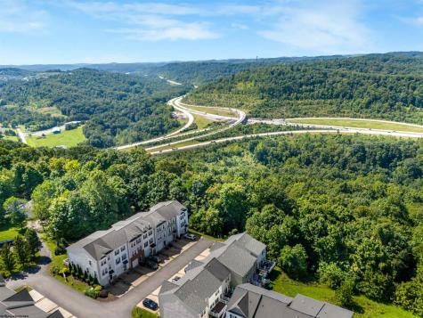 211 Treeline Lane Morgantown WV 26508