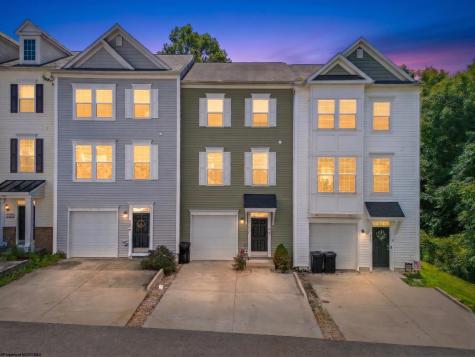 211 Treeline Lane Morgantown WV 26508