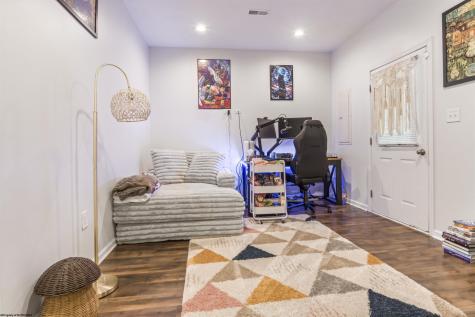 211 Treeline Lane Morgantown WV 26508