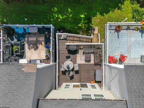 211 Treeline Lane Morgantown WV 26508