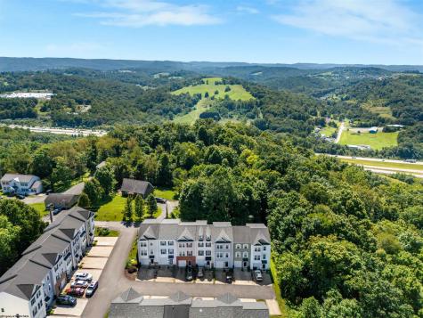 211 Treeline Lane Morgantown WV 26508