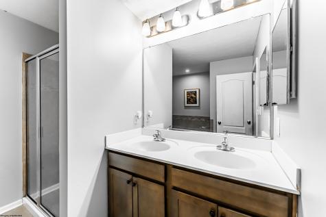 529 Turquoise Lane Morgantown WV 26508