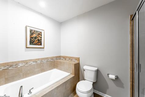 529 Turquoise Lane Morgantown WV 26508