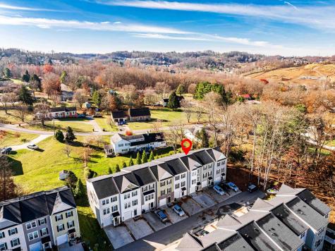 529 Turquoise Lane Morgantown WV 26508