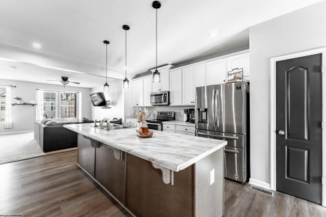 529 Turquoise Lane Morgantown WV 26508