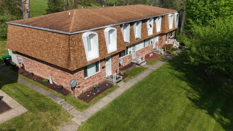 93 Pinewood Road Clarksburg WV 26301