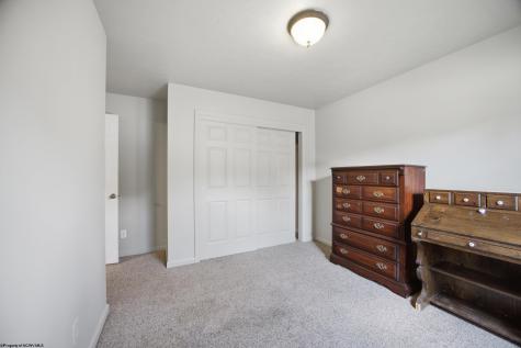 79 Barrington Court Bridgeport WV 26330