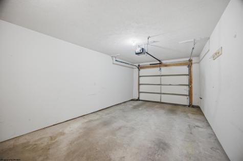 79 Barrington Court Bridgeport WV 26330
