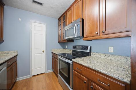 79 Barrington Court Bridgeport WV 26330