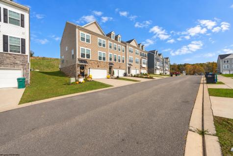 25 Dover Court Bridgeport WV 26330