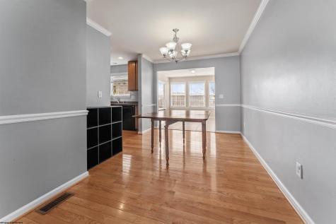 43 Robin Lane Morgantown WV 26508