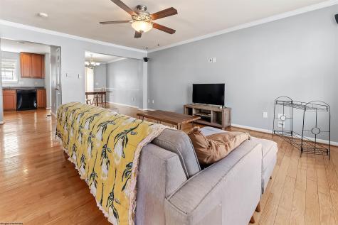 43 Robin Lane Morgantown WV 26508