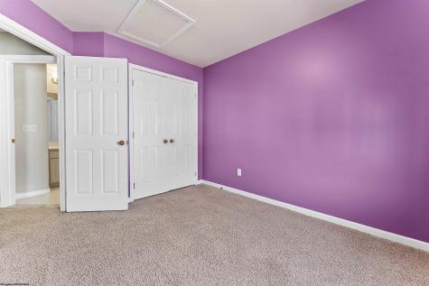 43 Robin Lane Morgantown WV 26508