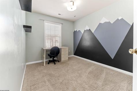 43 Robin Lane Morgantown WV 26508