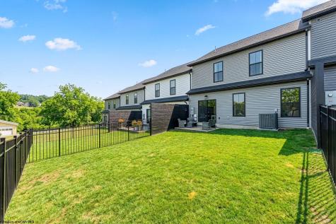 18 Reyes Lane Morgantown WV 26508
