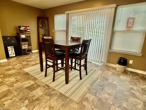 102 Kingsbury Court Fairmont WV 26554