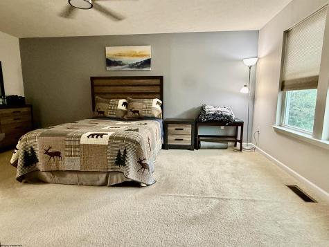 102 Kingsbury Court Fairmont WV 26554