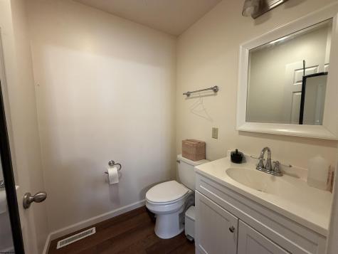 38 Cliffside Drive Morgantown WV 26501