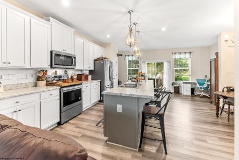 511 Turquoise Lane Morgantown WV 26508