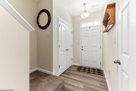 511 Turquoise Lane Morgantown WV 26508