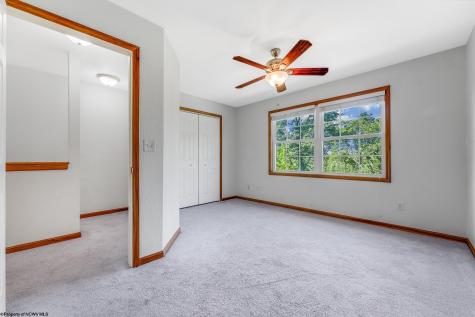25 Hannah Lane Morgantown WV 26505