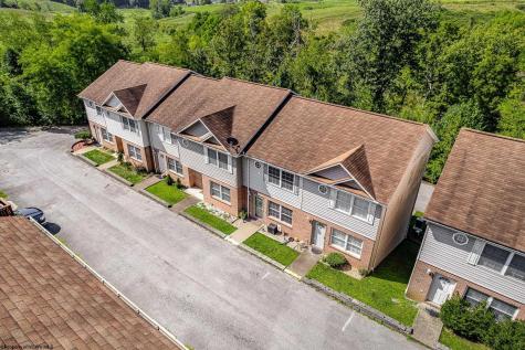 25 Hannah Lane Morgantown WV 26505