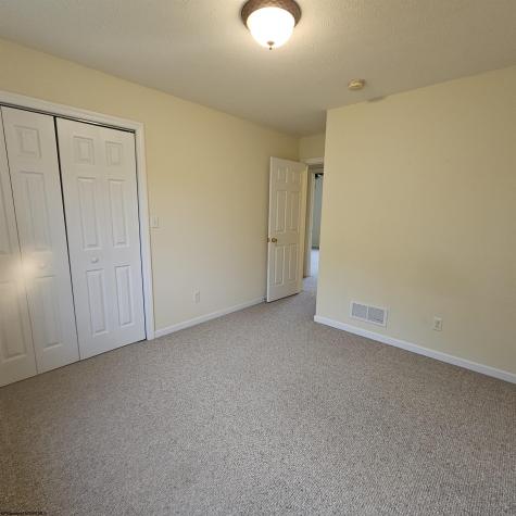 90 Clear Spring Drive Morgantown WV 26508