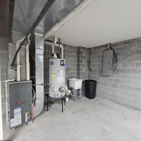 90 Clear Spring Drive Morgantown WV 26508