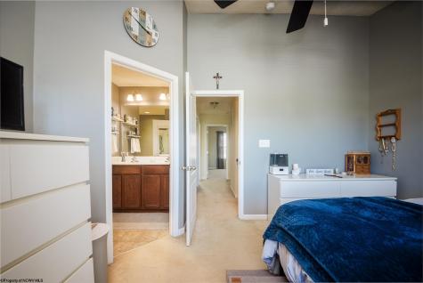 206 Summerfield Drive Morgantown WV 26508