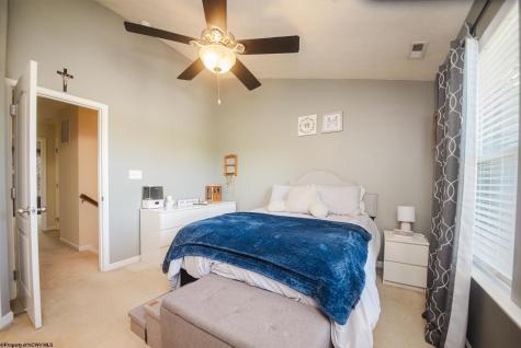 206 Summerfield Drive Morgantown WV 26508