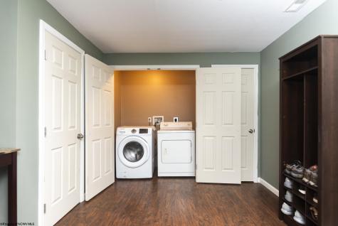 206 Summerfield Drive Morgantown WV 26508