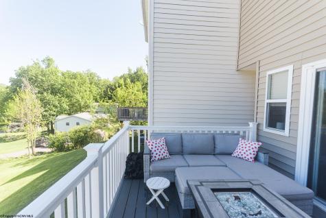 206 Summerfield Drive Morgantown WV 26508
