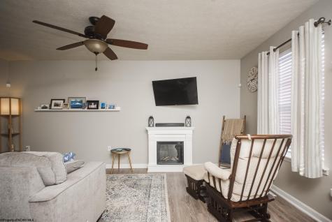 206 Summerfield Drive Morgantown WV 26508