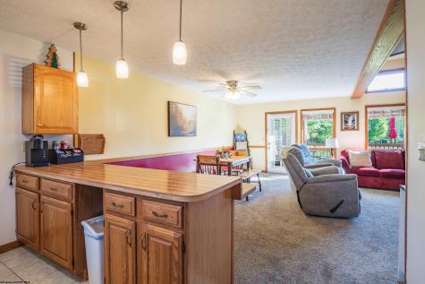 104 Deerfield Circle Davis WV 26260