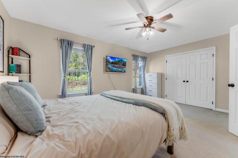 111 Park Place Drive Morgantown WV 26508