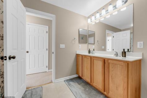 111 Park Place Drive Morgantown WV 26508