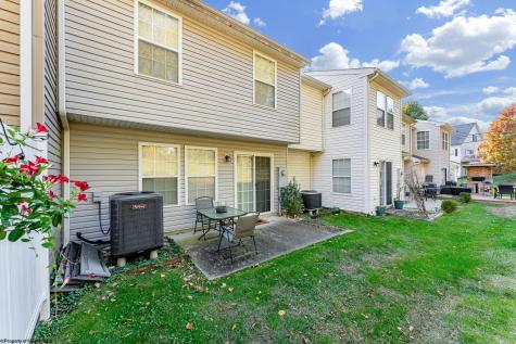 111 Park Place Drive Morgantown WV 26508
