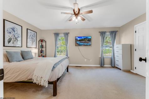 111 Park Place Drive Morgantown WV 26508