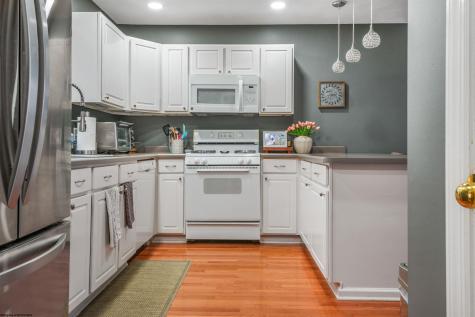 4030 Pinehurst Drive Morgantown WV 26505