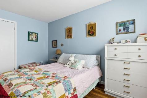 85 Pinewood Road Clarksburg WV 26301