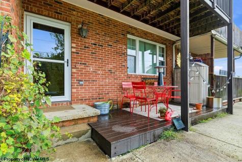 85 Pinewood Road Clarksburg WV 26301