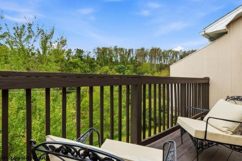 85 Pinewood Road Clarksburg WV 26301