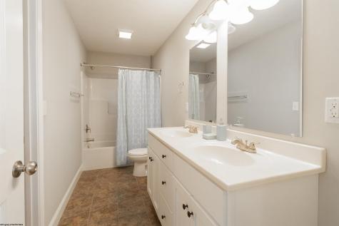 204 N Mimosa Lane Bridgeport WV 26330