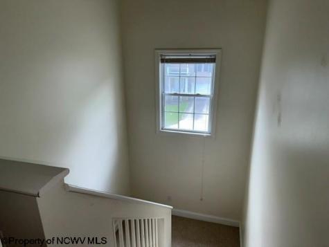 931 Ashton Place Morgantown WV 26508