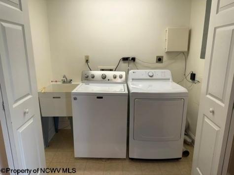 931 Ashton Place Morgantown WV 26508