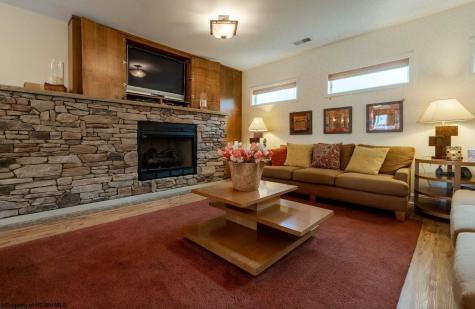 220 Fountain View Drive Morgantown WV 26505