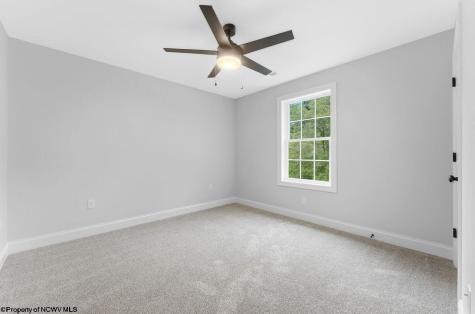 986 Ashton Place Morgantown WV 26508