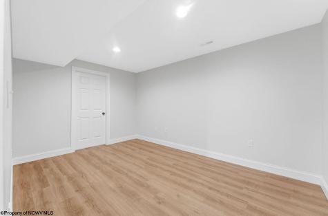986 Ashton Place Morgantown WV 26508