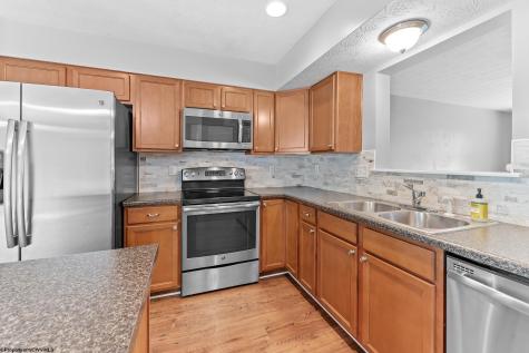117 Auburn Drive Morgantown WV 26501